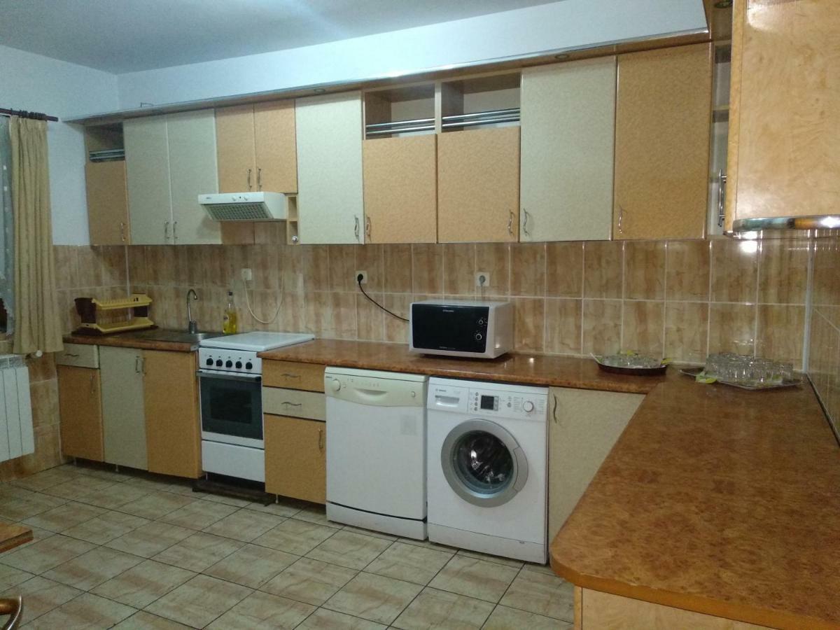 Casa Rares Guest house Sucevita