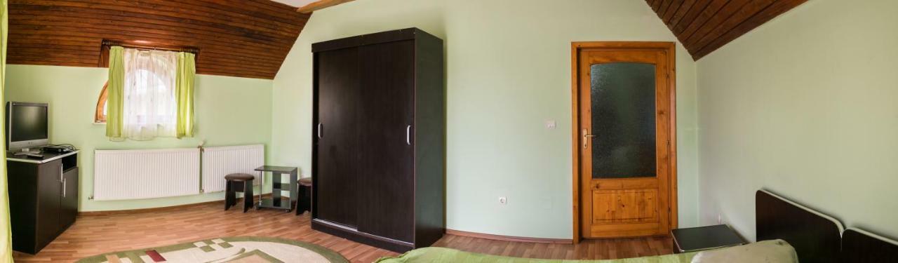 Casa Rares Guest house 2*